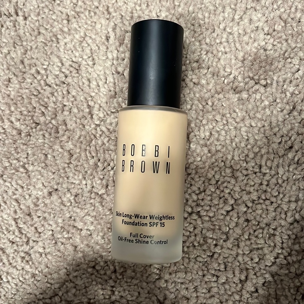 Bobbi brown Foundation